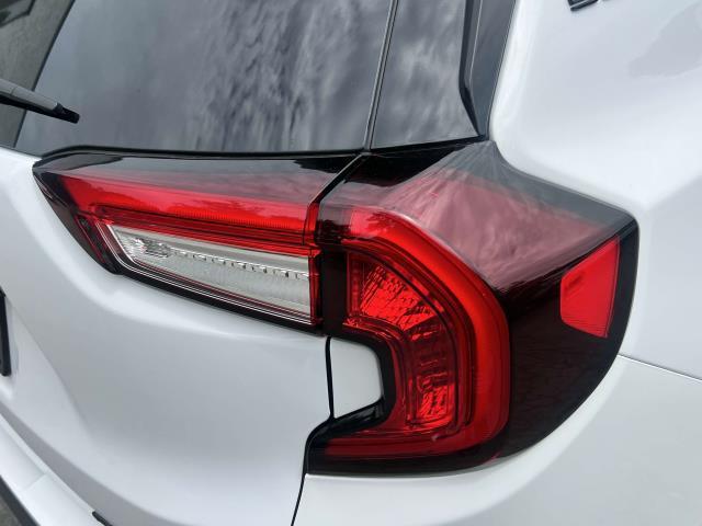 Photo of 2024 Summit White GMC Terrain