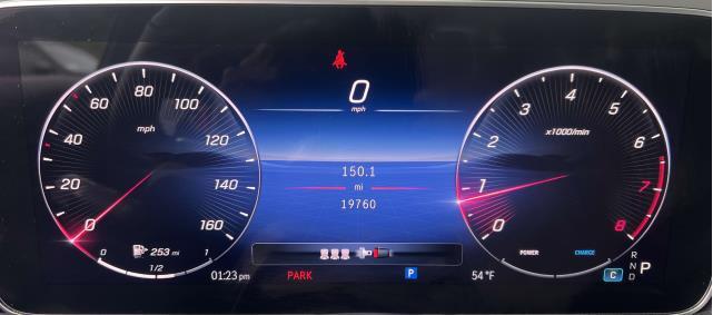 Photo of 2024 Wh Mercedes-Benz GLC 300