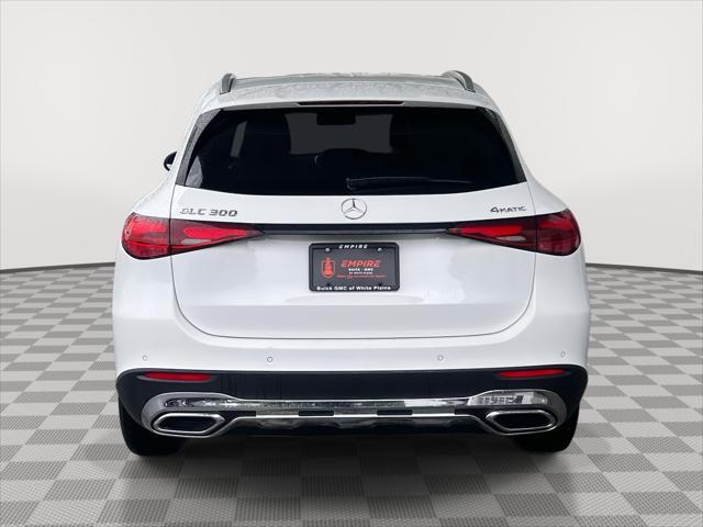 Photo of 2024 Wh Mercedes-Benz GLC 300