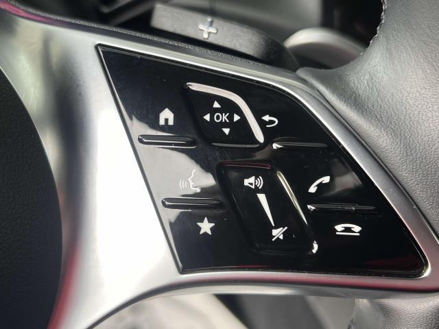 Photo of 2024 Wh Mercedes-Benz GLC 300