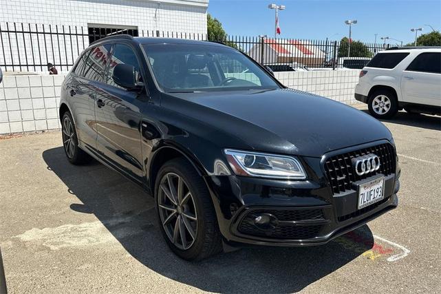 Photo of 2015 Brilliant Black Audi Q5