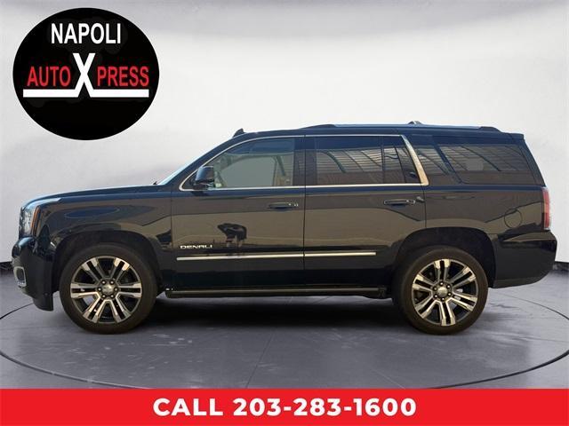 Photo of 2019 Black GMC Yukon