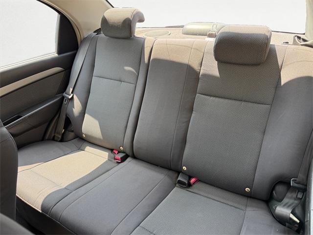 Photo of 2007 Medium Gray Chevrolet Aveo