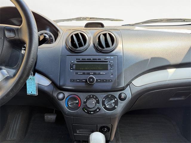 Photo of 2007 Medium Gray Chevrolet Aveo