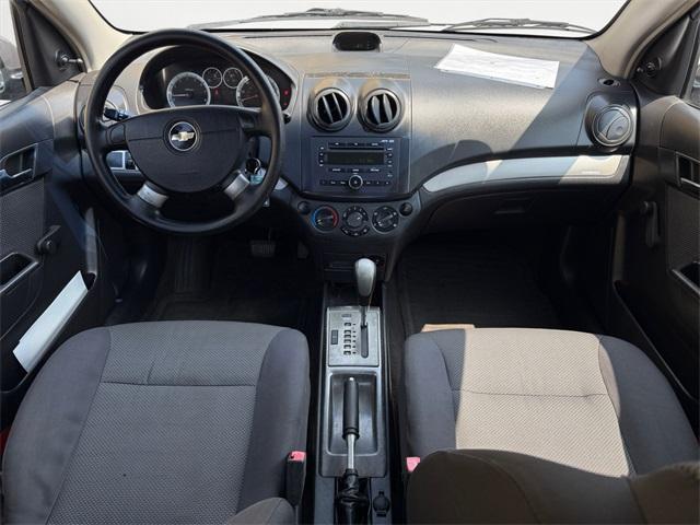 Photo of 2007 Medium Gray Chevrolet Aveo