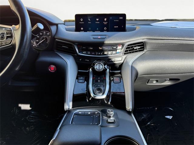 Photo of 2022 Black Acura TLX