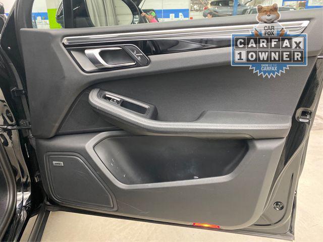 Photo of 2021 Black Porsche Macan