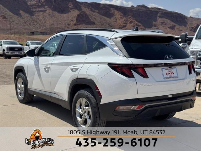 Photo of 2024 White Pearl Hyundai TUCSON