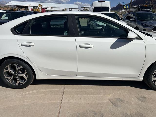 Photo of 2020 Clear White Kia Forte