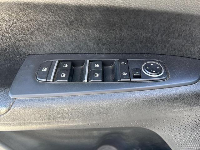 Photo of 2020 Clear White Kia Forte
