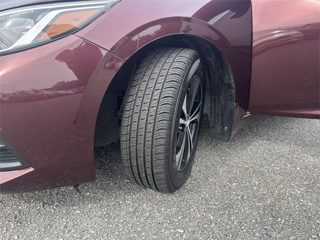 Photo of 2021 Rosewood Metallic Nissan Sentra