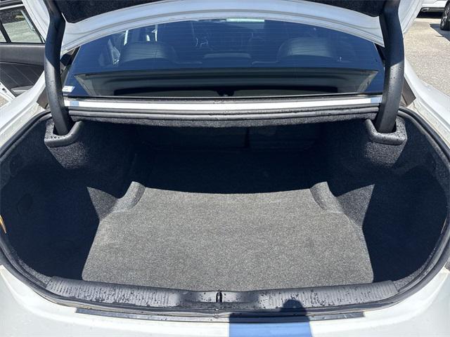 Photo of 2016 Bright White Clearcoat Dodge Charger