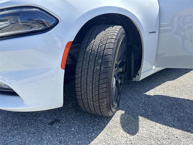 Photo of 2016 Bright White Clearcoat Dodge Charger