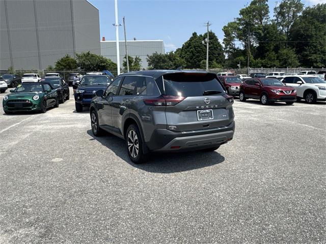 Photo of 2022 Gun Metallic Nissan Rogue