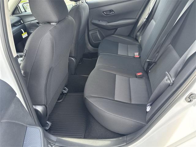 Photo of 2025 Aspen White Tricoat Nissan Sentra