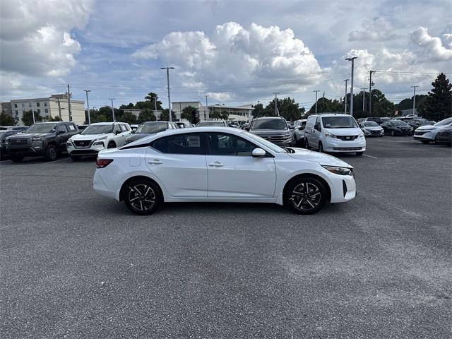 Photo of 2025 Aspen White Tricoat Nissan Sentra