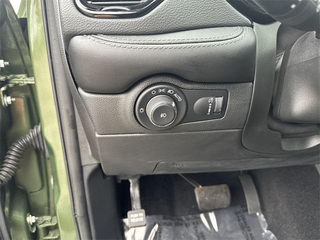 Photo of 2021 F8 Green Clearcoat Dodge Durango