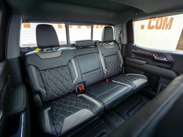 Photo of 2023 Red Chevrolet Silverado 1500