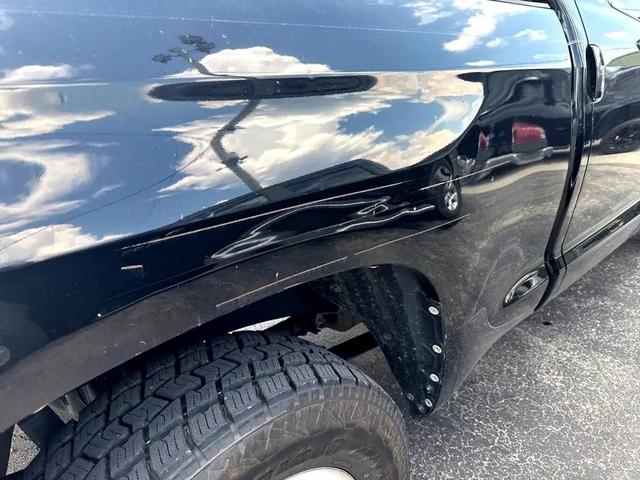 Photo of 2016 Black Toyota Tundra
