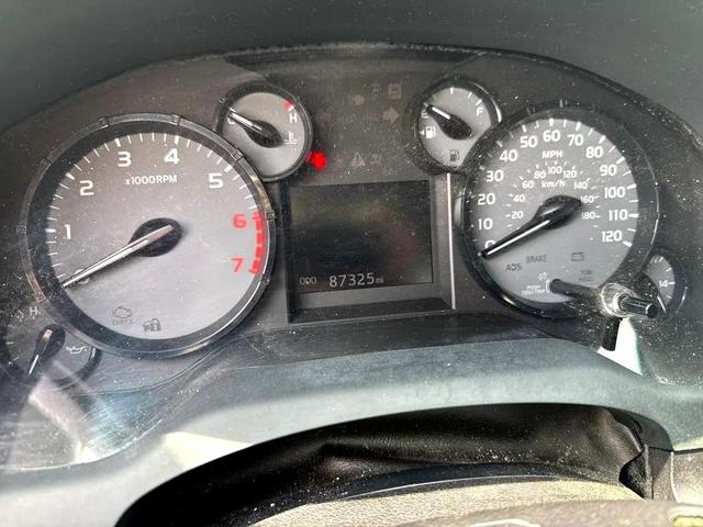 Photo of 2016 Black Toyota Tundra