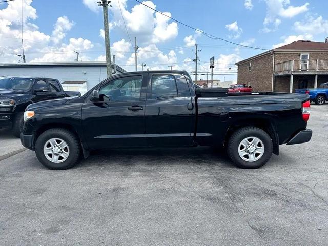 Photo of 2016 Black Toyota Tundra