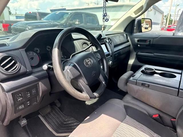 Photo of 2016 Black Toyota Tundra