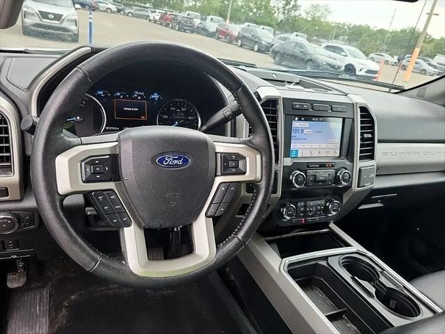 Photo of 2019 White Ford F-350