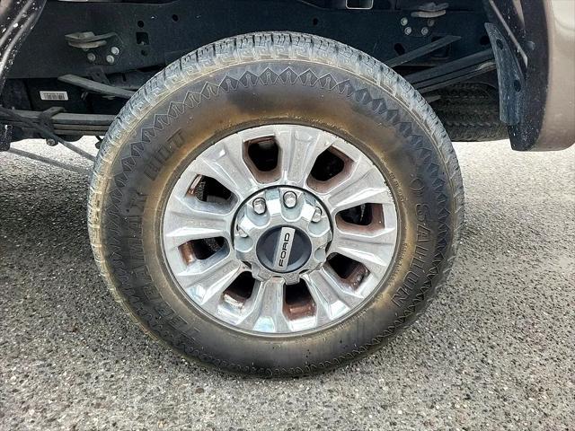 Photo of 2019 White Ford F-350