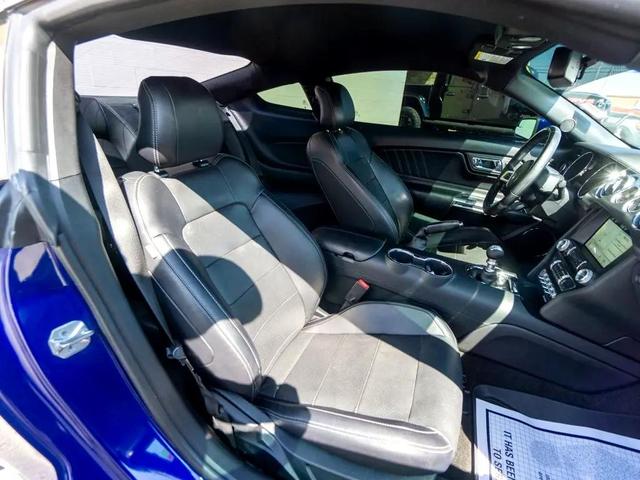Photo of 2016 Deep Impact Blue Metallic Ford Mustang