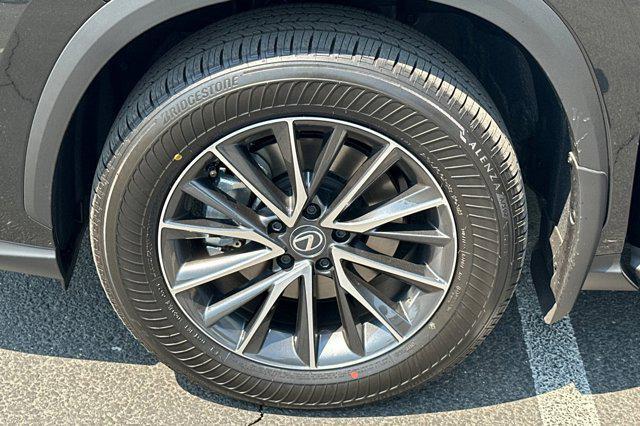 Photo of 2025  Lexus NX 250