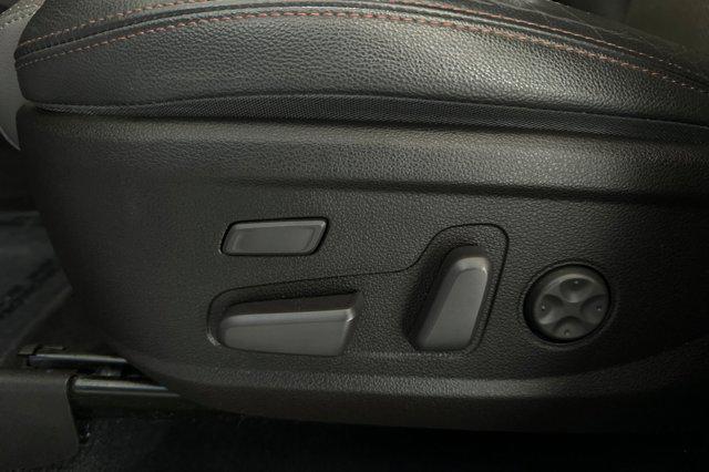 Photo of 2020 Shimmering Silver Pearl Hyundai SANTA FE