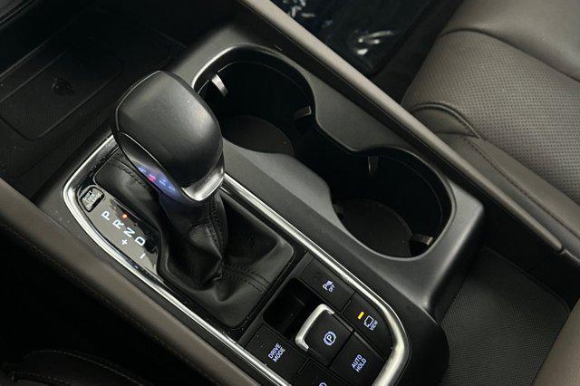 Photo of 2020 Shimmering Silver Pearl Hyundai SANTA FE