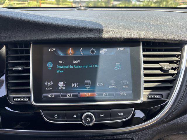 Photo of 2017 Summit White Buick Encore