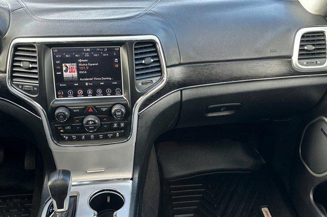 Photo of 2018 Billet Silver Metallic Clearcoat Jeep Grand Cherokee