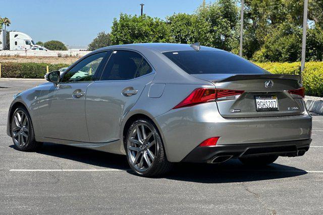 Photo of 2018 Silver Lexus IS 300
