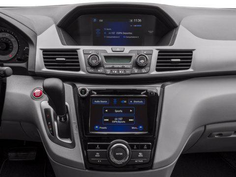 Photo of 2017 White Diamond Pearl Honda Odyssey