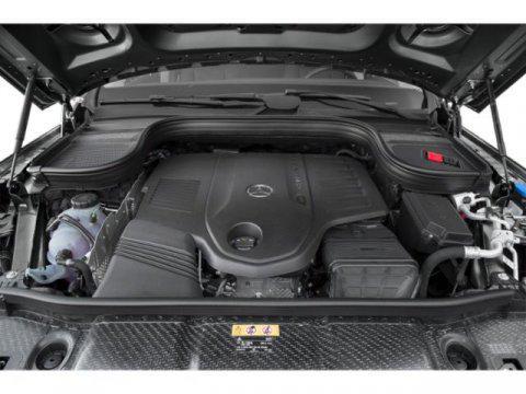 Photo of 2020 White Mercedes-Benz GLS 450