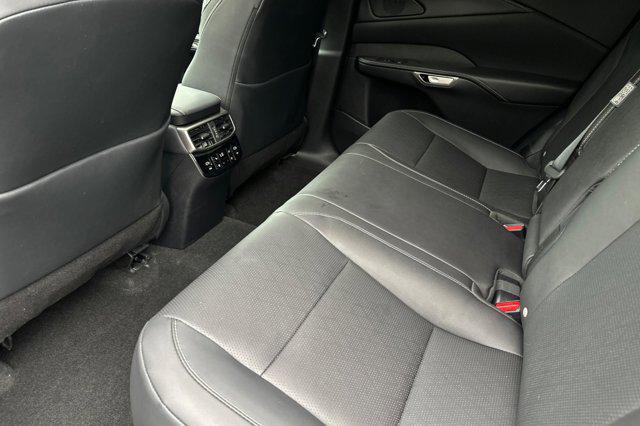 Photo of 2023 Nori Green Pearl Lexus RX 350