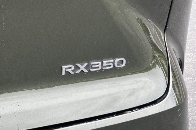 Photo of 2023 Nori Green Pearl Lexus RX 350