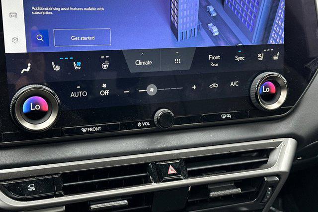 Photo of 2023 Nori Green Pearl Lexus RX 350