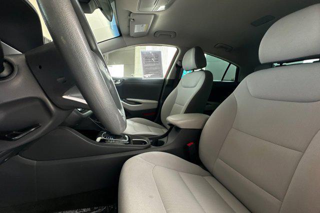Photo of 2022 Scarlet Red Pearl Hyundai IONIQ Hybrid