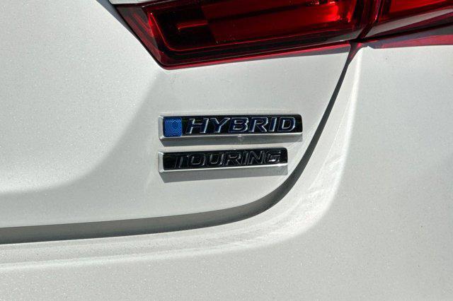 Photo of 2022 Platinum White Pearl Honda Accord Hybrid