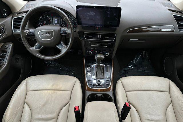Photo of 2017 Blue Audi Q5