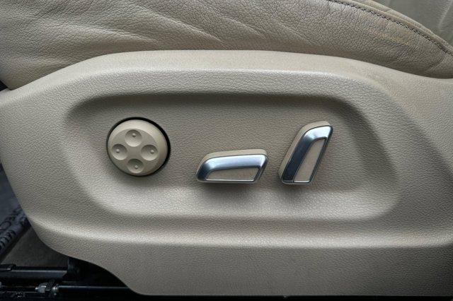 Photo of 2017 Blue Audi Q5