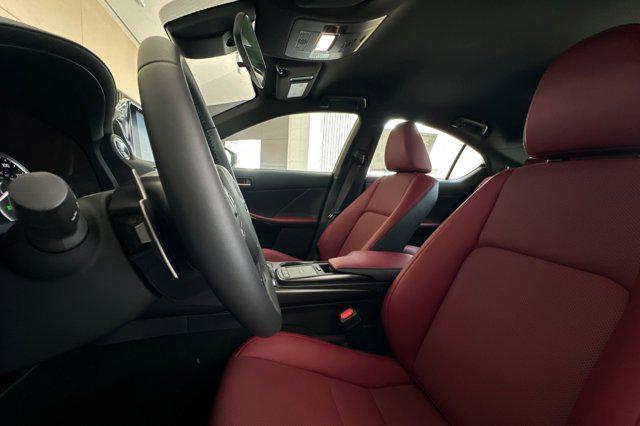 Photo of 2025 ULTRA WHITE Lexus IS 300