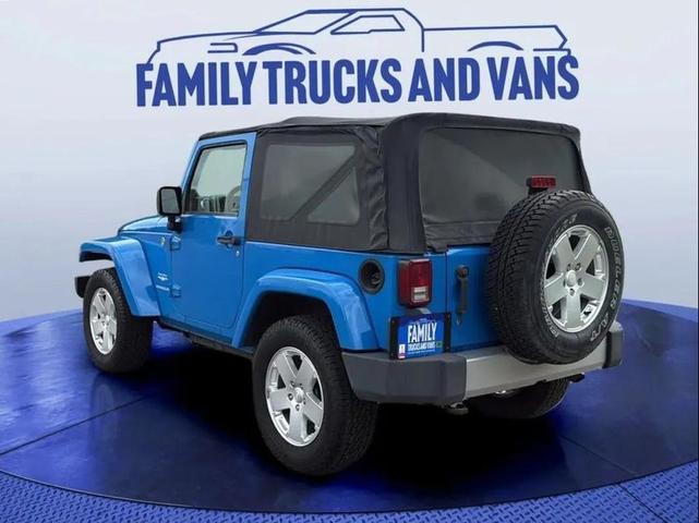 Photo of 2011 Cosmos Blue Jeep Wrangler
