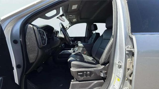 Photo of 2022 Silver Ice Metallic Chevrolet Silverado 2500