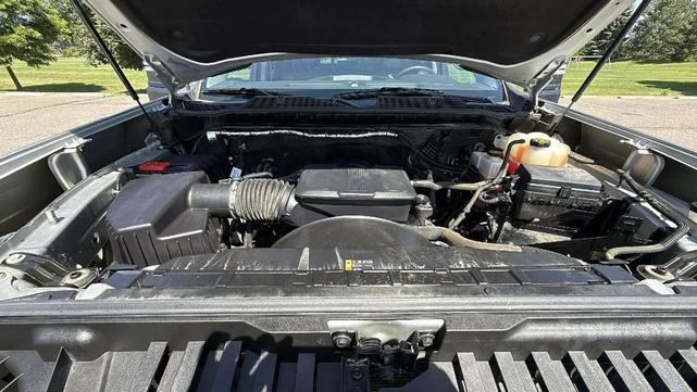 Photo of 2022 Silver Ice Metallic Chevrolet Silverado 2500