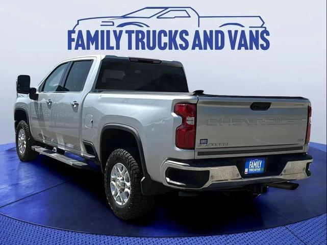 Photo of 2022 Silver Ice Metallic Chevrolet Silverado 2500
