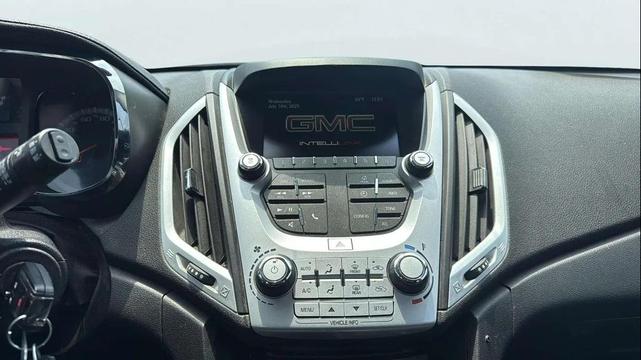 Photo of 2016 Quicksilver Metallic GMC Terrain